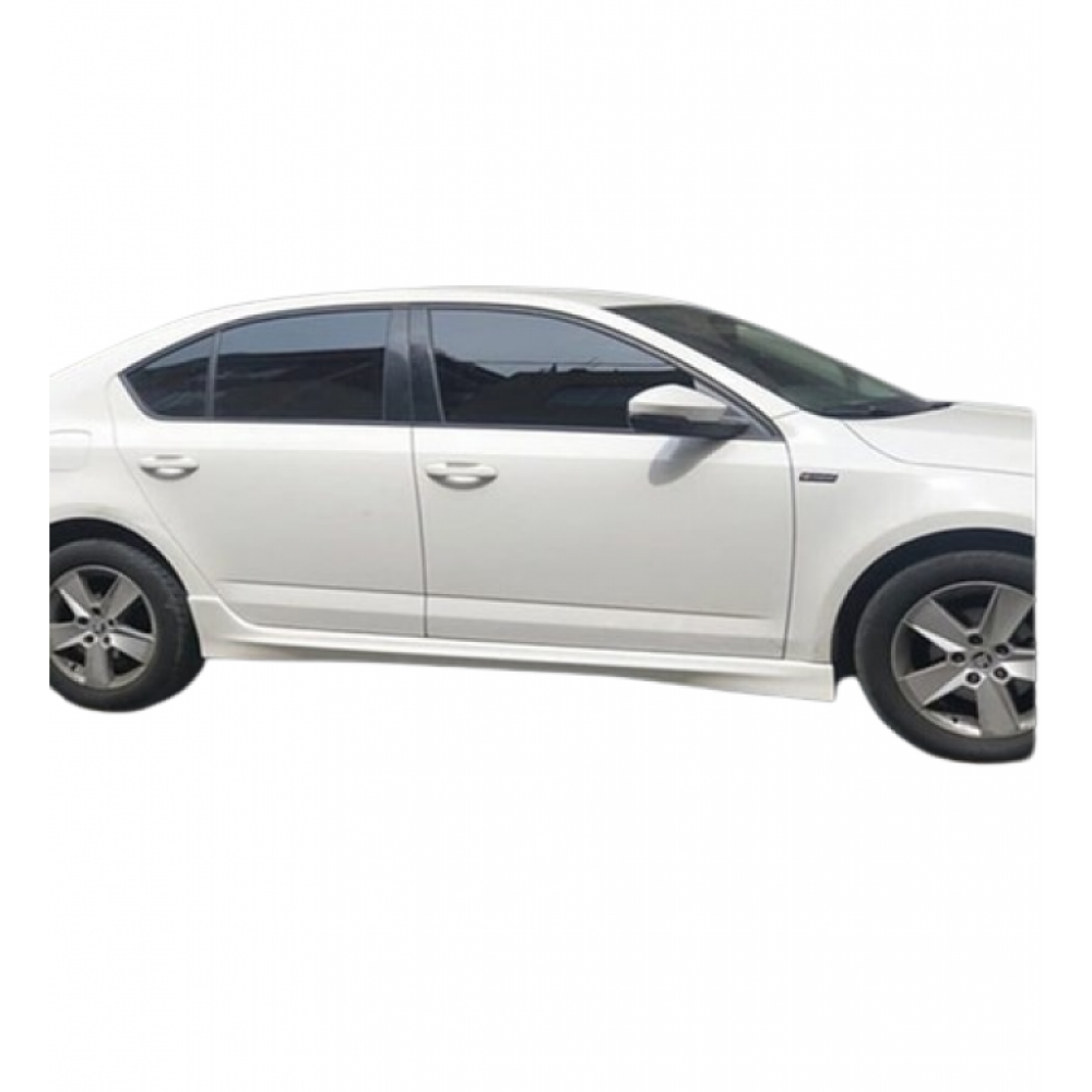 Skoda Octavia MK3 (2013 - 2017) Custom Style Yan Marşpiyel Seti (Plastik)